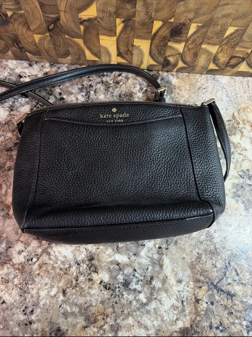 kate spade black pebbled leather crossbody bag with front pocket